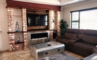 4 Bedroom House For Sale in Vineta, Swakopmund