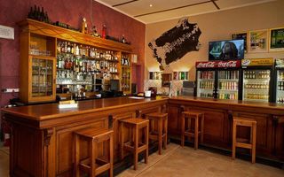 26 Bedroom Hospitality For Sale in Aus
