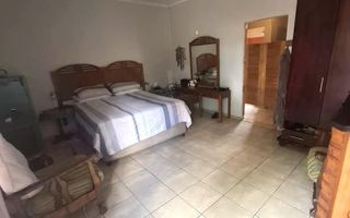 7 Bedroom House For Sale in Pioneerspark, Windhoek