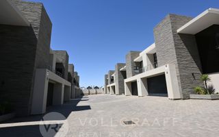 3 Bedroom House For Sale in Mile 4 Extension 1, Swakopmund
