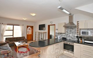 3 Bedroom House To Rent in Mile 4 Extension 1, Swakopmund