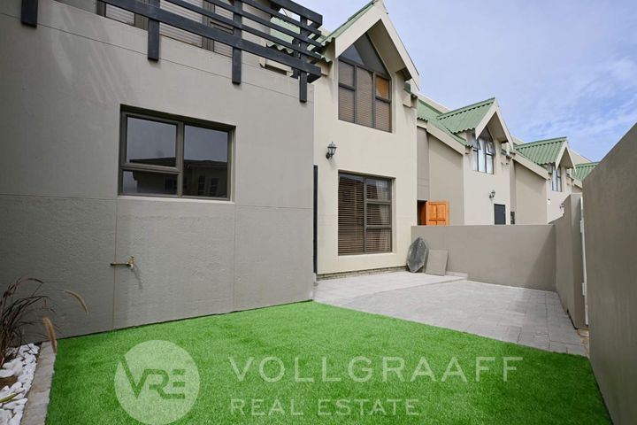 3 Bedroom House To Rent in Mile 4 Extension 1, Swakopmund