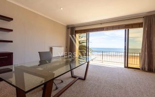 4 Bedroom House For Sale in Long Beach