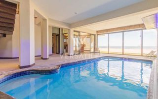 4 Bedroom House For Sale in Long Beach