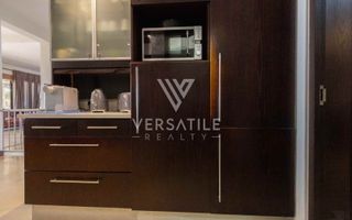 4 Bedroom House For Sale in Long Beach