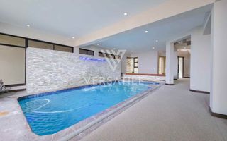 4 Bedroom House For Sale in Long Beach