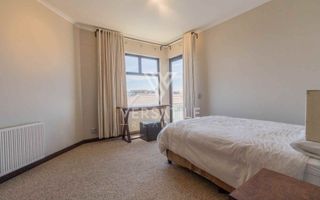 4 Bedroom House For Sale in Long Beach