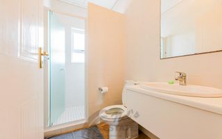 2 Bedroom Apartment/Penthouse To Rent in Vogelstrand, Swakop...