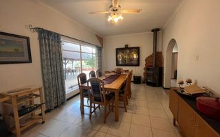 10 Bedroom House For Sale in Ludwigsdorf, Windhoek