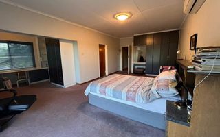 10 Bedroom House For Sale in Ludwigsdorf, Windhoek