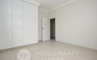 3 Bedroom Apartment/Penthouse To Rent in Swakopmund Central,...