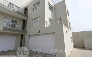 3 Bedroom Apartment/Penthouse To Rent in Swakopmund Central,...