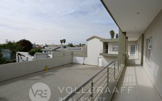 3 Bedroom Apartment/Penthouse To Rent in Swakopmund Central,...