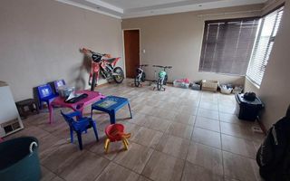 3 Bedroom House For Sale in Meersig