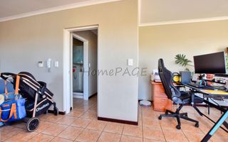 3 Bedroom Apartment/Penthouse For Sale in Swakopmund Central...