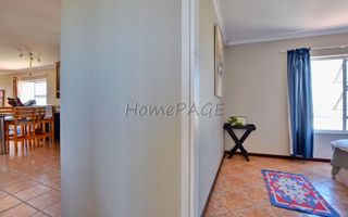 3 Bedroom Apartment/Penthouse For Sale in Swakopmund Central...