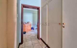 5 Bedroom House For Sale in Lagoon