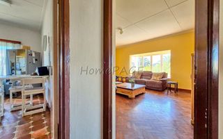 5 Bedroom House For Sale in Lagoon