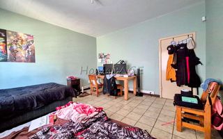 5 Bedroom House For Sale in Lagoon