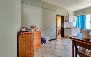 5 Bedroom House For Sale in Lagoon