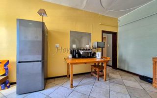 5 Bedroom House For Sale in Lagoon