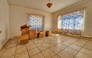 5 Bedroom House For Sale in Lagoon