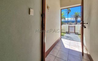 5 Bedroom House For Sale in Lagoon