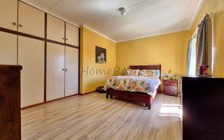 5 Bedroom House For Sale in Lagoon