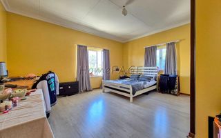 5 Bedroom House For Sale in Lagoon