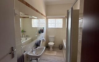 4 Bedroom House For Sale in Klein Windhoek, Windhoek