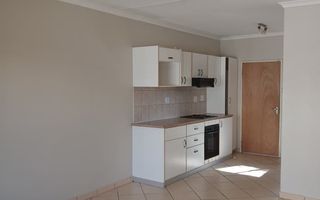 2 Bedroom Apartment/Penthouse For Sale in Pionierspark Ext 1...