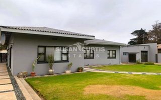 3 Bedroom House For Sale in Oranjemund