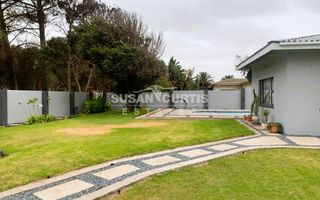 3 Bedroom House For Sale in Oranjemund