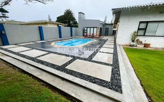 3 Bedroom House For Sale in Oranjemund