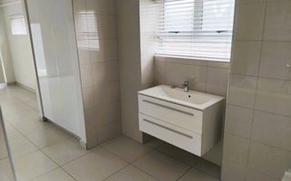 3 Bedroom Apartment/Penthouse To Rent in Swakopmund Central,...