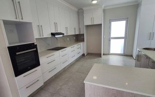 5 Bedroom House For Sale in Ocean View, Swakopmund