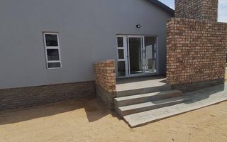 5 Bedroom House For Sale in Ocean View, Swakopmund
