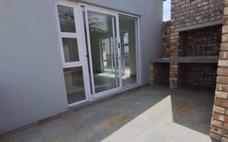 5 Bedroom House For Sale in Ocean View, Swakopmund