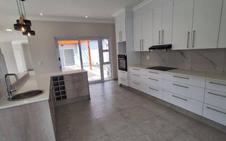 5 Bedroom House For Sale in Ocean View, Swakopmund