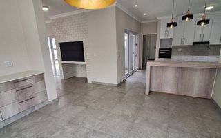 5 Bedroom House For Sale in Ocean View, Swakopmund
