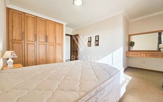 2 Bedroom Apartment / Penthouse To Rent in Long Beach