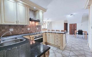 2 Bedroom Apartment / Penthouse To Rent in Long Beach