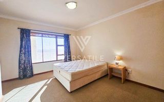 2 Bedroom Apartment / Penthouse To Rent in Long Beach