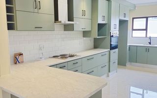 3 Bedroom House For Sale in Meersig