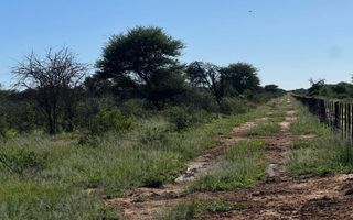 Small Holding / Plot For Sale in Hochfeld