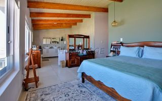 8 Bedroom House For Sale in Mile 4 Extension 1, Swakopmund