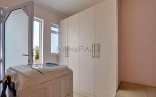 8 Bedroom House For Sale in Mile 4 Extension 1, Swakopmund