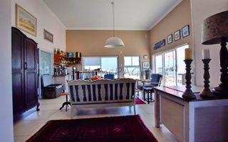 8 Bedroom House For Sale in Mile 4 Extension 1, Swakopmund