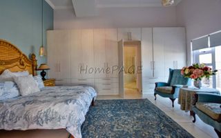 8 Bedroom House For Sale in Mile 4 Extension 1, Swakopmund