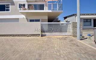 8 Bedroom House For Sale in Mile 4 Extension 1, Swakopmund